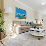 Genteel Home Catedral Terrace